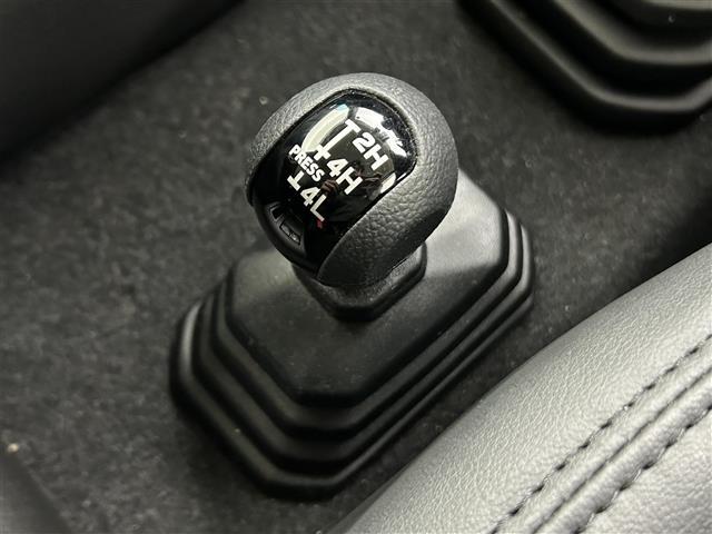 ジムニー ＸＣ　純正８型ナビ　バックカメラ　社外マフラー　マッドフラップ　シートカバー　シートヒーター　ＬＥＤヘッドライト　　フォグライト　ドライブレコーダー　スズキセーフティーサポート　純正アルミ　フロアマット（34枚目）