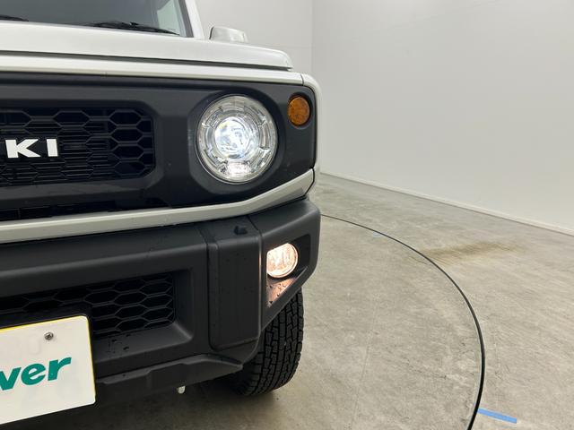 ジムニー ＸＣ　純正８型ナビ　バックカメラ　社外マフラー　マッドフラップ　シートカバー　シートヒーター　ＬＥＤヘッドライト　　フォグライト　ドライブレコーダー　スズキセーフティーサポート　純正アルミ　フロアマット（66枚目）