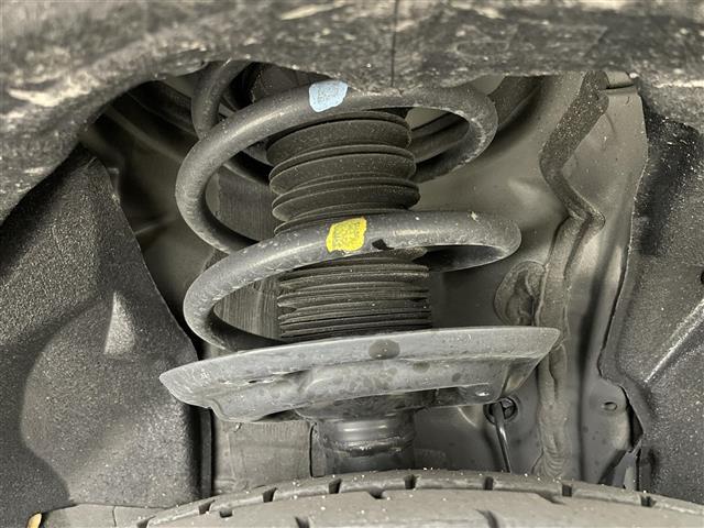 ハリアーハイブリッド Z レザーパッケージ モデリスタエアロ JBLプレミアムサウンド 純正12.3インチナビ パノラミックビューモニター 衝突軽減ブレーキシステム レーダークルーズコントロール ETC2.0 シートヒーター ドライブレコーダー(21枚目)