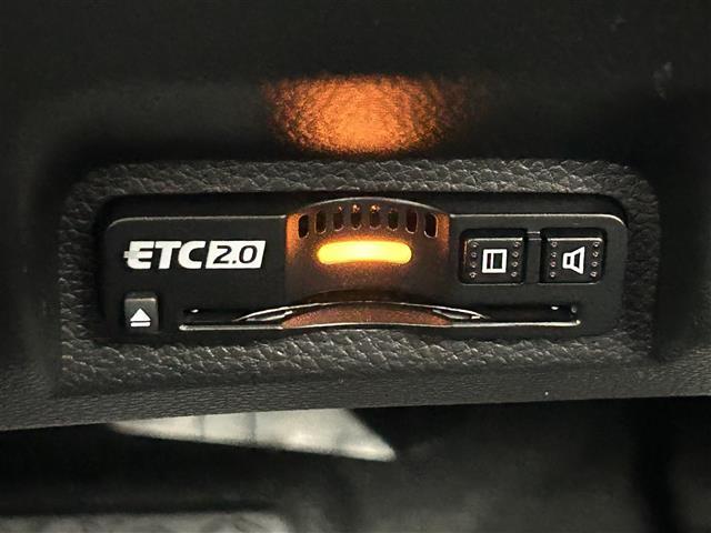 ヴェゼル e:HEV Z 登録済未使用車 純正9インチナビ ワイヤレス充電 バックカメラ レーダークルーズコントロール ビルトインETC2.0 LEDヘッドライト 衝突軽減ブレーキ ブラインドスポットモニター パドルシフト(7枚目)