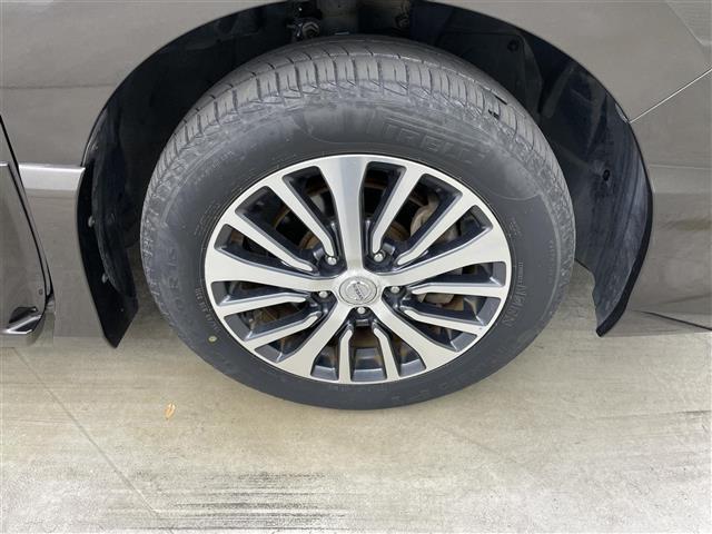 セレナ ハイウェイS G S HV Aセーフ 純正ナビ アラウンドビューモニター 両側パワースライドドア ETC エマージェンシーブレーキ レーンキープアシストクルーズコントロール コーナーセンサー HIDヘッドライト フォグライト スマートキー(14枚目)