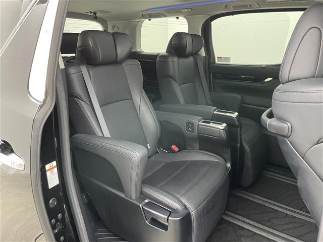 アルファード 2.5S Cパッケージ サンルーフJBLサウンド フリップダウンモニター 純正ナビ パノラマミックビューモニター デジタルインナーミラー 合皮シート パワーシート ベンチレーション ステアリングヒーター パワーバックドア(9枚目)