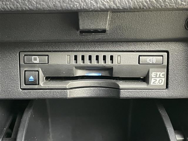 アルファード 2.5S Cパッケージ サンルーフJBLサウンド フリップダウンモニター 純正ナビ パノラマミックビューモニター デジタルインナーミラー 合皮シート パワーシート ベンチレーション ステアリングヒーター パワーバックドア(39枚目)