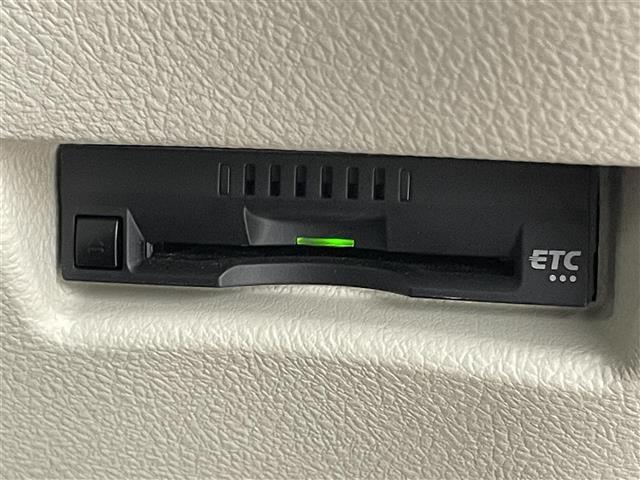 シエンタ G 純正ナビ バックカメラ 両側パワースライドドア LEDヘッドライト オートライト ビルトインETC シートヒーター ステアリングスイッチ プッシュスタート スマートキー 前後ドライブレコーダー 地デジ(35枚目)