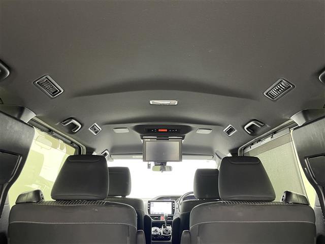 ヴォクシー ZS 煌II 純正10インチナビ 純正12.1インチフリップダウンモニター 衝突軽減ブレーキ 両側電動スライド ビルトインETC LEDヘットライト バックカメラ クルーズコントロール ドライブレコーダー フルセグ(9枚目)