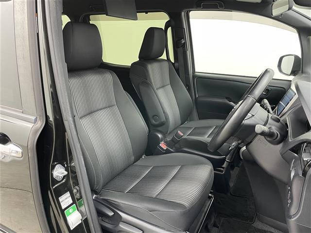 ヴォクシー ZS 煌II 純正10インチナビ 純正12.1インチフリップダウンモニター 衝突軽減ブレーキ 両側電動スライド ビルトインETC LEDヘットライト バックカメラ クルーズコントロール ドライブレコーダー フルセグ(15枚目)