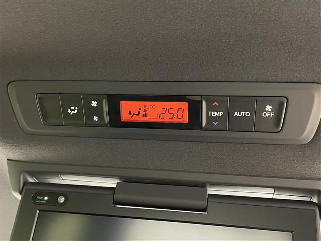 ヴォクシー ZS 煌II 純正10インチナビ 純正12.1インチフリップダウンモニター 衝突軽減ブレーキ 両側電動スライド ビルトインETC LEDヘットライト バックカメラ クルーズコントロール ドライブレコーダー フルセグ(23枚目)