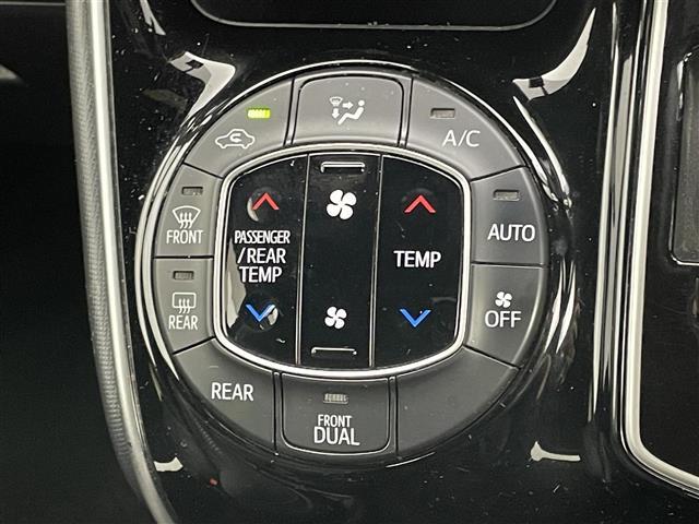 ヴォクシー ZS 煌II 純正10インチナビ 純正12.1インチフリップダウンモニター 衝突軽減ブレーキ 両側電動スライド ビルトインETC LEDヘットライト バックカメラ クルーズコントロール ドライブレコーダー フルセグ(41枚目)