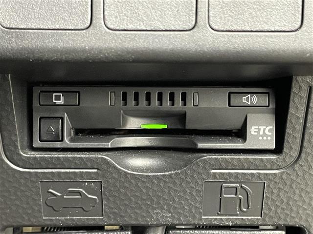 ルーミー カスタムG S 純正9インチナビ 衝突軽減ブレーキ 両側電動スライド アラウンドビューモニター ビルトインETC LEDヘッドライト クルーズコントロール ドライブレコーダー フルセグ Bluetooth スペアキー(6枚目)