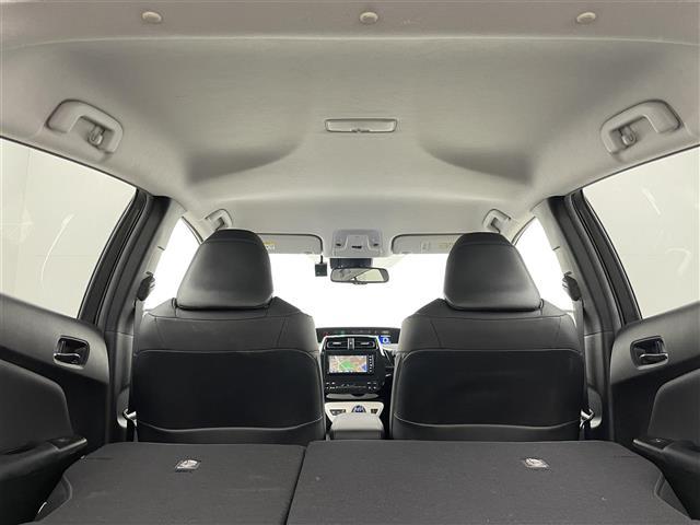 プリウス Aツーリングセレクション モデリスタエアロ 純正ナビ バックカメラ 合皮シート シートヒーター HUD パーキングアシスト ドライブレコーダー ETC トヨタセーフティーセンス BSM 純正アルミ 純正フロアマット クルコン(12枚目)