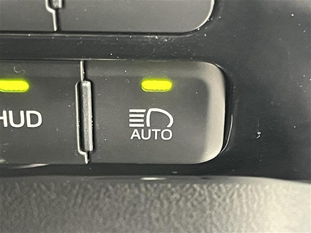 プリウス Aツーリングセレクション モデリスタエアロ 純正ナビ バックカメラ 合皮シート シートヒーター HUD パーキングアシスト ドライブレコーダー ETC トヨタセーフティーセンス BSM 純正アルミ 純正フロアマット クルコン(26枚目)