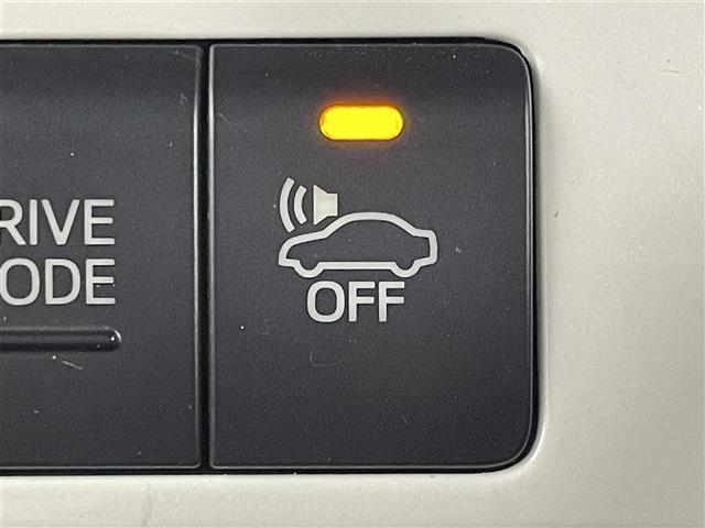 プリウス Aツーリングセレクション モデリスタエアロ 純正ナビ バックカメラ 合皮シート シートヒーター HUD パーキングアシスト ドライブレコーダー ETC トヨタセーフティーセンス BSM 純正アルミ 純正フロアマット クルコン(31枚目)