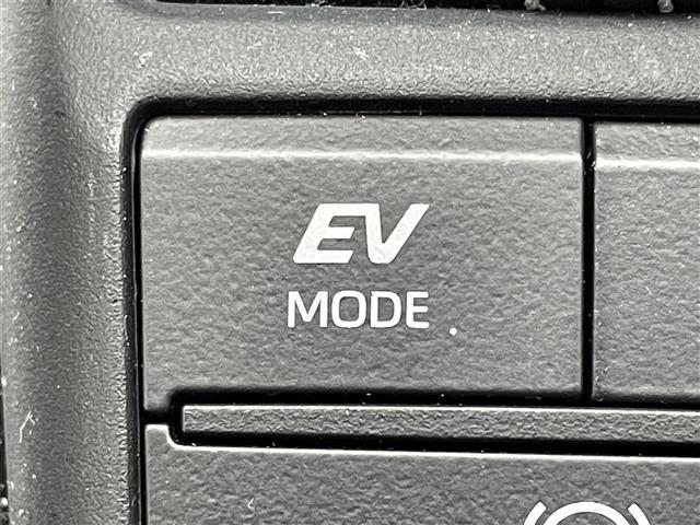 クラウンハイブリッド RSアドバンス 純正エアロ☆モデリスタ19インチアルミ純正8インチナビ パノラマミックビューモニター 合皮シート パワーシート ベンチレーション ドライブレコーダー ETC2.0 トヨタセーフティーセンス LED(25枚目)