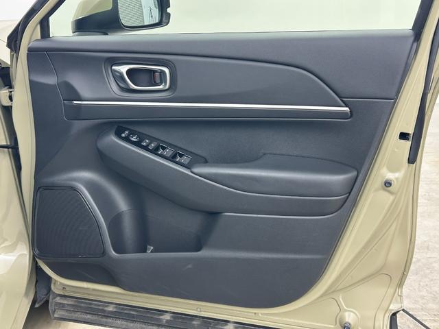 ヴェゼル e:HEV Z 純正9インチナビ バックカメラ パワーバックドア ハーフレザーシート シートヒーター ドライブレコーダーETC ホンダセンシング LEDヘッドライト フォグライト オートライト オートエアコン(50枚目)