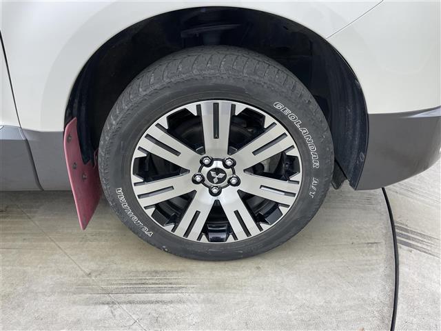 デリカD:5 ジャスパー 10.1インチナビ アラウンドビューモニター 後席モニター 両側パワースライドドア ETC ドライブレコーダー e-Assist ステアリングヒーター パドルシフト アイドリングストップ機能 BSM(14枚目)