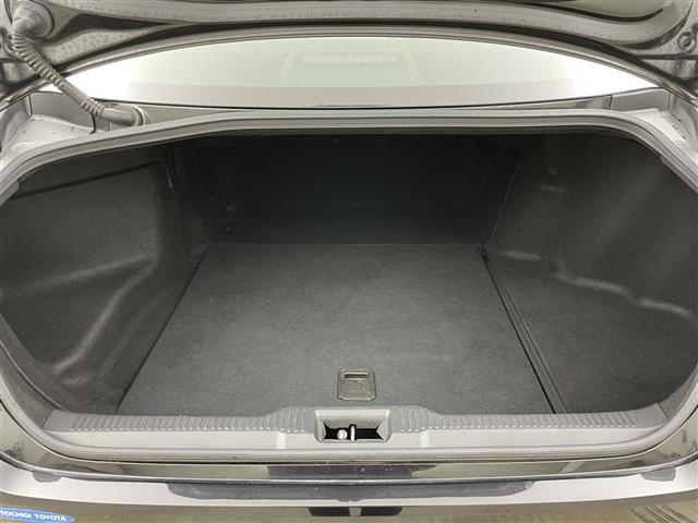 クラウンハイブリッド S Cパッケージ 純正8インチナビ パノラマミックビューモニター レザーシートパッケージ レザーシート ベンチレーション ステアリングヒーター トヨタセーフティーセンス ドライブレコーダー ETC2.0 パドルシフト(13枚目)