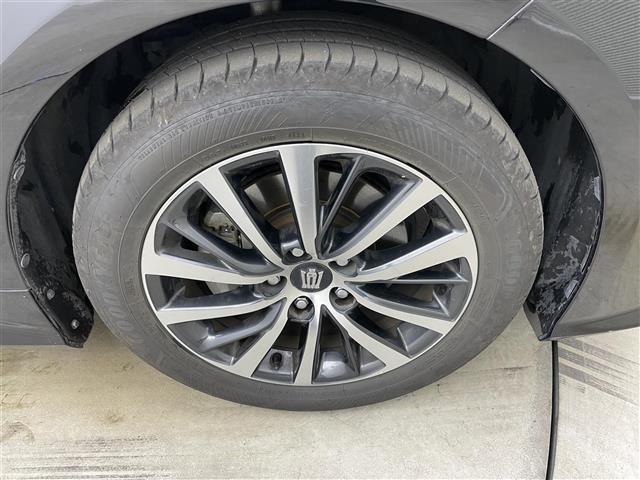 クラウンハイブリッド S Cパッケージ 純正8インチナビ パノラマミックビューモニター レザーシートパッケージ レザーシート ベンチレーション ステアリングヒーター トヨタセーフティーセンス ドライブレコーダー ETC2.0 パドルシフト(14枚目)