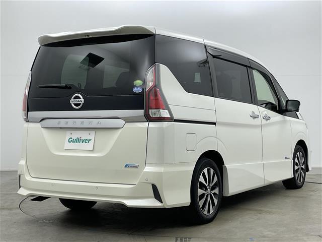 セレナ ニスモ　純正９インチナビ　純正１１インチフリップダウンモニター　衝突軽減ブレーキ　両側電動スライド　アラウンドビューモニター　ビルトインＥＴＣ　ＬＥＤヘッドライト　クルーズコントロール　ドライブレコーダー（19枚目）