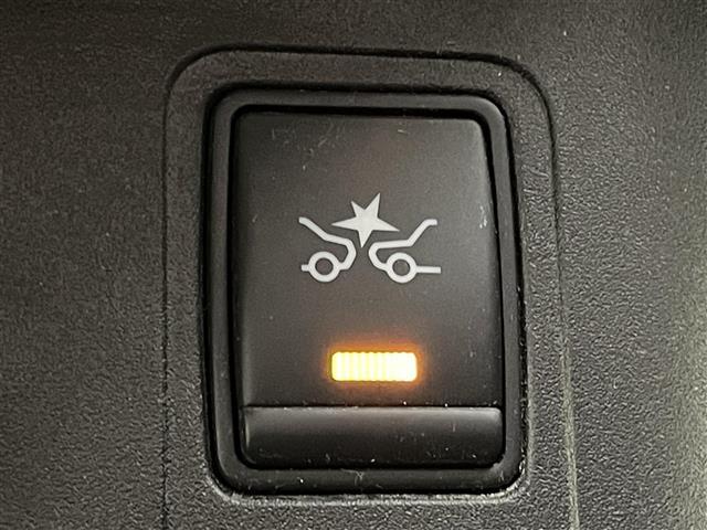 セレナ ニスモ　純正９インチナビ　純正１１インチフリップダウンモニター　衝突軽減ブレーキ　両側電動スライド　アラウンドビューモニター　ビルトインＥＴＣ　ＬＥＤヘッドライト　クルーズコントロール　ドライブレコーダー（24枚目）