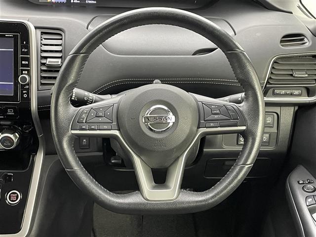 セレナ ニスモ　純正９インチナビ　純正１１インチフリップダウンモニター　衝突軽減ブレーキ　両側電動スライド　アラウンドビューモニター　ビルトインＥＴＣ　ＬＥＤヘッドライト　クルーズコントロール　ドライブレコーダー（34枚目）