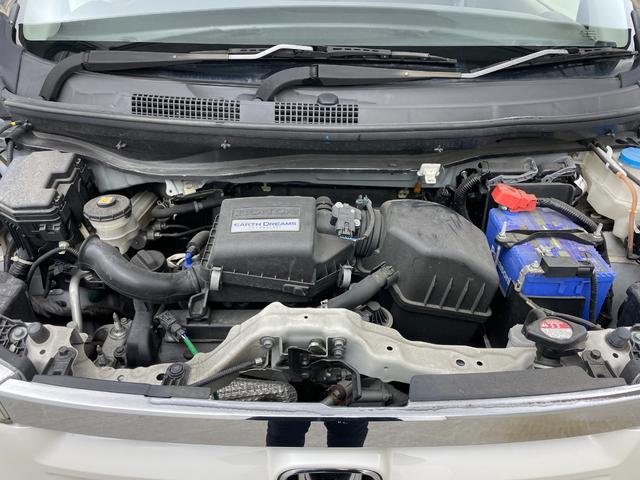 N-WGN G SSコンフォートパッケージ 8インチナビ ビルトインETC シートヒーター バックカメラ フルセグ Bluetooth HIDヘッドライト スマートキー スペアキー CD/DVD再生 アイドリングストップ ミュージックサーバー(21枚目)