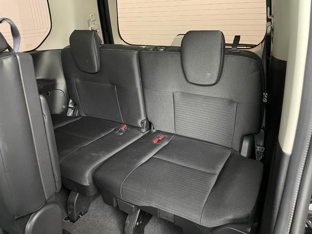 セレナ ｅ－パワー　ハイウェイスターＶ　純正１２．３インチナビ　プロパイロット　後席モニター　インテリジェントルームミラー　寒冷地仕様　純正前後ドライブレコーダー　ＥＴＣ　アラウンドビューモニター　ステアリングヒーター　シートヒーター（56枚目）