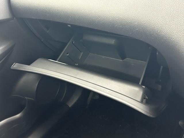 �y�O���[�u�{�b�N�X�z�w�O���[�u�{�b�N�X�x�̉摜�ɂȂ�܂��B�Ԍ��؃P�[�X������g�������ނ̎��[�ɕ֗��ł��ˁI