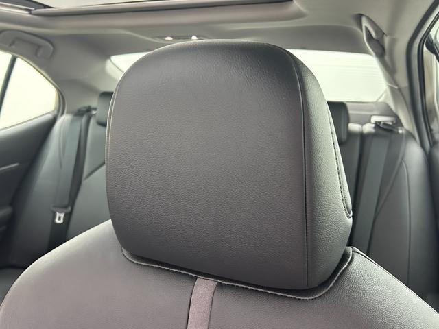 カムリ Ｇレザーパッケージ　ワンオーナー　サンルーフ　ＪＢＬサウンド　モデリスタエアロ　純正９インチナビ　バックモニター　ＣＤ／ＤＶＤデッキ　衝突軽減ブレーキ　レーダークルーズコントロール　ＢＬＩＴＺサスペンション　１００Ｖ電源（56枚目）