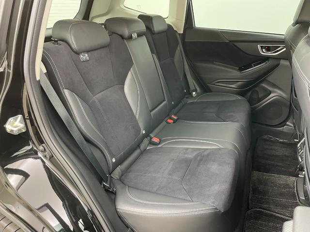 フォレスター スポーツ　純正ナビ　バックカメラ　シートヒーター　ＥＴＣ　ステアリングヒーター　パワーシート　シートメモリー　前後ドライブレコーダー　パワーバックドア　ハーフレザーシート　パドルシフト　ルーフレール　ＬＥＤ（9枚目）