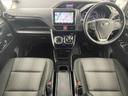ヴォクシー ハイブリッドＺＳ　煌ＩＩ　純正９インチナビ　衝突軽減ブレーキ　両側電動スライドドア　クルーズコントロール　ビルトインＥＴＣ　ＬＥＤヘッドライト　シートヒーター　ドライブレコーダー　バックカメラ　Ｂｌｕｅｔｏｏｔｈ　フルセグＴＶ（2枚目）