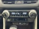 【エアコン】『エアコン装備』の画像になります。暑い夏でも寒い冬でも、車内に快適な空気を届けるので、いつでも快適な車内空間を創り上げます!