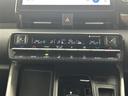 【エアコン】『エアコン装備』の画像になります。暑い夏でも寒い冬でも、車内に快適な空気を届けるので、いつでも快適な車内空間を創り上げます!