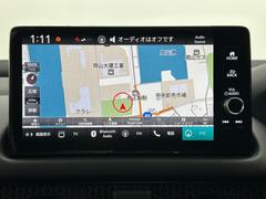 【ナビ機能付き９型純正ディスプレイオーディオ】操作性、見た目、共に優れており純正プションで選べるナビです！ 4