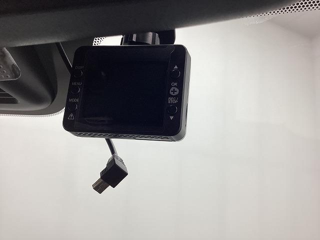 デイズ 　ドライブレコーダー　クリアランスソナー　アイドリングストップ　電動格納ミラー　ベンチシート　ＣＶＴ　ミュージックプレイヤー接続可　エアコン　パワーステアリング　パワーウィンドウ（5枚目）