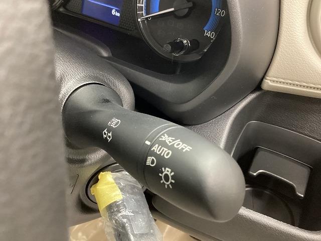 ｅＫワゴン Ｍ　バックカメラ　クリアランスソナー　衝突被害軽減システム　オートライト　キーレスエントリー　アイドリングストップ　電動格納ミラー　シートヒーター　ベンチシート　ＣＶＴ　盗難防止システム　ＡＢＳ　ＥＳＣ（9枚目）