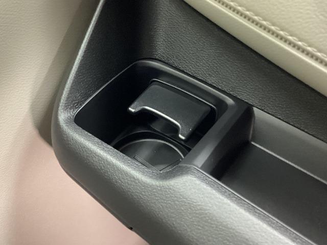 ｅＫワゴン Ｍ　バックカメラ　クリアランスソナー　衝突被害軽減システム　オートライト　キーレスエントリー　アイドリングストップ　電動格納ミラー　シートヒーター　ベンチシート　ＣＶＴ　盗難防止システム　ＡＢＳ　ＥＳＣ（61枚目）