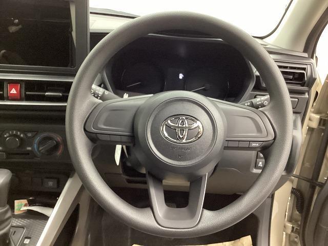 ライズ Ｘ　クリアランスソナー　衝突被害軽減システム　オートライト　ＬＥＤヘッドランプ　スマートキー　アイドリングストップ　電動格納ミラー　ＣＶＴ　盗難防止システム　衝突安全ボディ　ＡＢＳ　ＥＳＣ　エアコン（3枚目）