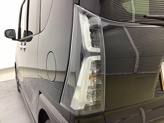 タント カスタムＸ　バックカメラ　両側電動スライドドア　クリアランスソナー　衝突被害軽減システム　オートライト　ＬＥＤヘッドランプ　スマートキー　アイドリングストップ　電動格納ミラー　シートヒーター　ベンチシート　ＣＶＴ（57枚目）