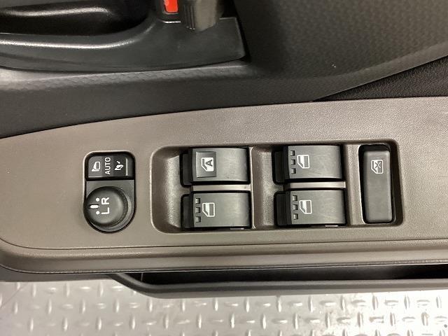 ルーミー Ｇ　ＥＴＣ　全周囲カメラ　両側電動スライドドア　クリアランスソナー　衝突被害軽減システム　オートライト　ＬＥＤヘッドランプ　スマートキー　アイドリングストップ　電動格納ミラー　ＣＶＴ　盗難防止システム（10枚目）