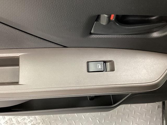 ルーミー Ｇ　ＥＴＣ　全周囲カメラ　両側電動スライドドア　クリアランスソナー　衝突被害軽減システム　オートライト　ＬＥＤヘッドランプ　スマートキー　アイドリングストップ　電動格納ミラー　ＣＶＴ　盗難防止システム（32枚目）