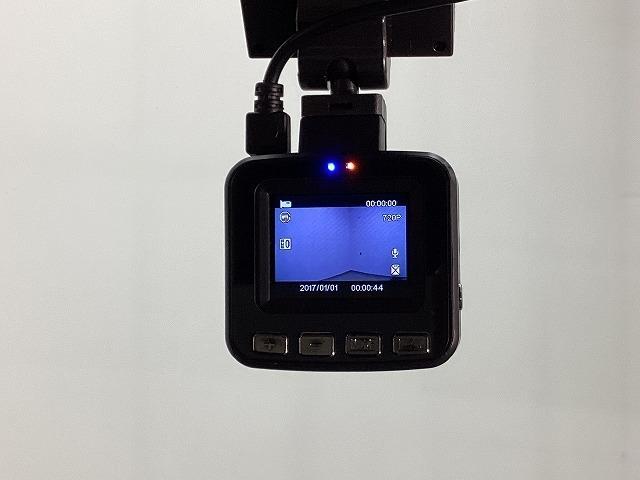 ＮＶ１００クリッパーバン ＧＸ　ＡＴ　衝突被害軽減システム　ドライブレコーダー　ナビ　ＴＶ　両側スライドドア　キーレスエントリー　電動格納ミラー　ＥＳＣ　エアコン　パワーウィンドウ　運転席エアバッグ（11枚目）