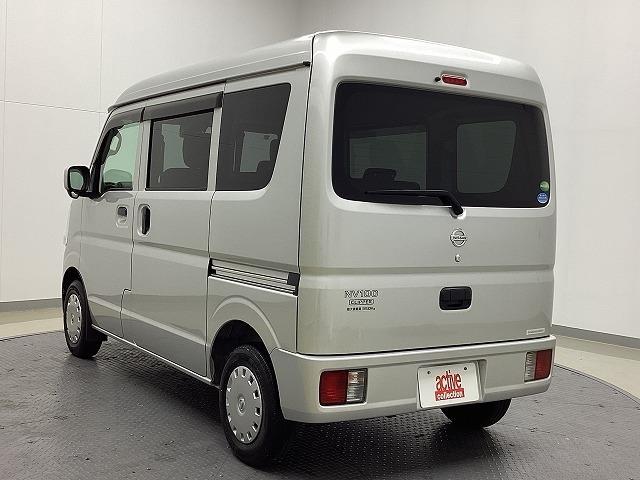 ＮＶ１００クリッパーバン ＧＸ　ＡＴ　衝突被害軽減システム　ドライブレコーダー　ナビ　ＴＶ　両側スライドドア　キーレスエントリー　電動格納ミラー　ＥＳＣ　エアコン　パワーウィンドウ　運転席エアバッグ（17枚目）