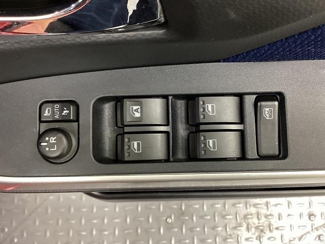 タンク カスタムＧ　ドライブレコーダー　バックカメラ　ナビ　ＴＶ　両側電動スライドドア　クリアランスソナー　オートクルーズコントロール　衝突被害軽減システム　アルミホイール　オートマチックハイビーム　オートライト（11枚目）