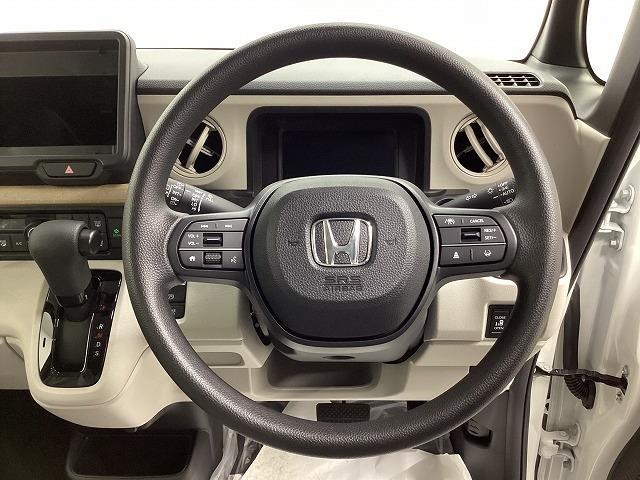 N-BOX ベースグレード 両側スライド・片側電動 クリアランスソナー オートクルーズコントロール レーンアシスト 衝突被害軽減システム オートライト LEDヘッドランプ スマートキー アイドリングストップ 電動格納ミラー(3枚目)