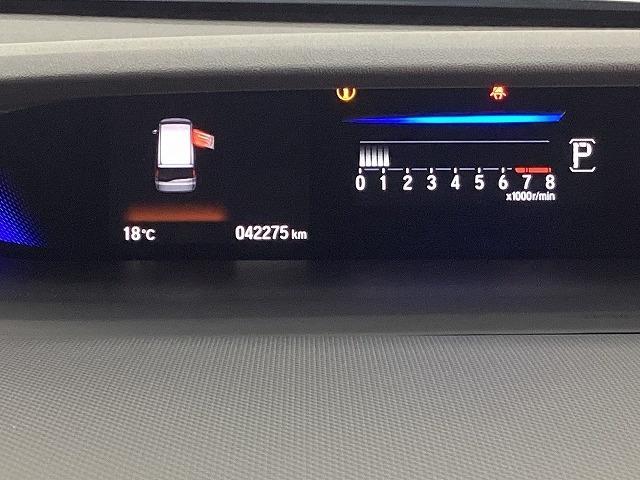 ステップワゴンスパーダ スパーダ・クールスピリット ホンダセンシング ドライブレコーダー バックカメラ ナビ TV オートクルーズコントロール レーンアシスト 衝突被害軽減システム 両側電動スライドドア オートライト LEDヘッドランプ スマートキー 電動格納ミラー(6枚目)