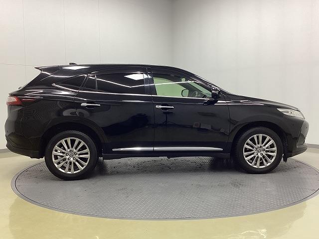 ハリアー プレミアム　ドライブレコーダー　ＥＴＣ　バックカメラ　オートクルーズコントロール　レーンアシスト　パワーシート　衝突被害軽減システム　ＴＶ　オートマチックハイビーム　オートライト　ＬＥＤヘッドランプ（15枚目）