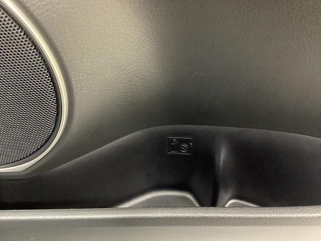 ハリアー プレミアム　ドライブレコーダー　ＥＴＣ　バックカメラ　オートクルーズコントロール　レーンアシスト　パワーシート　衝突被害軽減システム　ＴＶ　オートマチックハイビーム　オートライト　ＬＥＤヘッドランプ（42枚目）