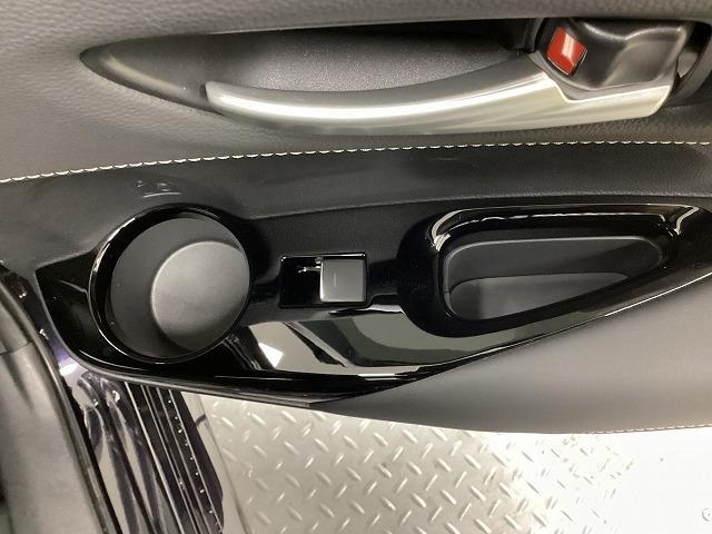 カローラ ハイブリッド ダブルバイビー ドライブレコーダー クリアランスソナー レーンアシスト オートクルーズコントロール 衝突被害軽減システム バックカメラ ナビ TV アルミホイール オートマチックハイビーム LEDヘッドランプ CVT(55枚目)