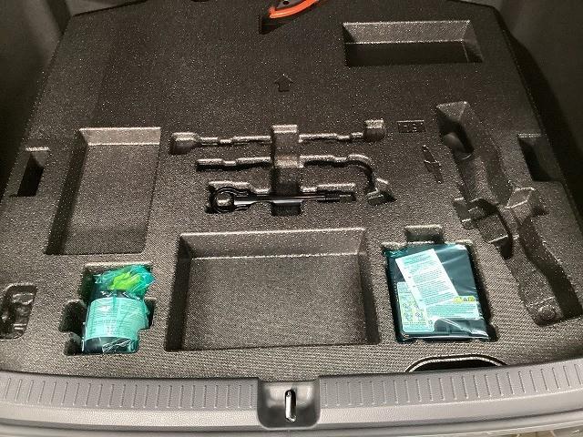 カローラ ハイブリッド ダブルバイビー ドライブレコーダー クリアランスソナー レーンアシスト オートクルーズコントロール 衝突被害軽減システム バックカメラ ナビ TV アルミホイール オートマチックハイビーム LEDヘッドランプ CVT(72枚目)