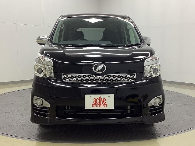 ヴォクシー ZS 煌Z ETC バックカメラ ナビ TV クリアランスソナー 両側電動スライドドア HID スマートキー 電動格納ミラー 後席モニター 3列シート ウォークスルー CVT アルミホイール 盗難防止システム(13枚目)
